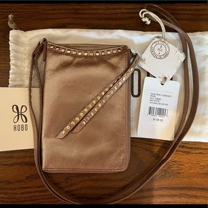 HOBO Brand Moxie Leather crossbody wallet in beautiful Cameo